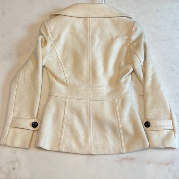 Pea coat - Picture 2 of 2